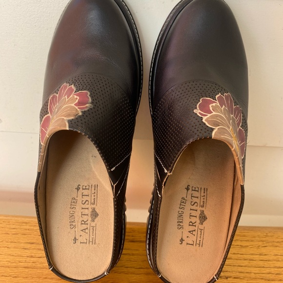 L'ARTISTE FORSEE CLOGS beautiful painted details size 9, Brand New - Picture 8 of 9